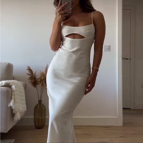 New Zara | Linen Blend Cut Out Dress - Picture 12 of 16